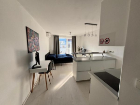 New studio, central location, now with free parking!